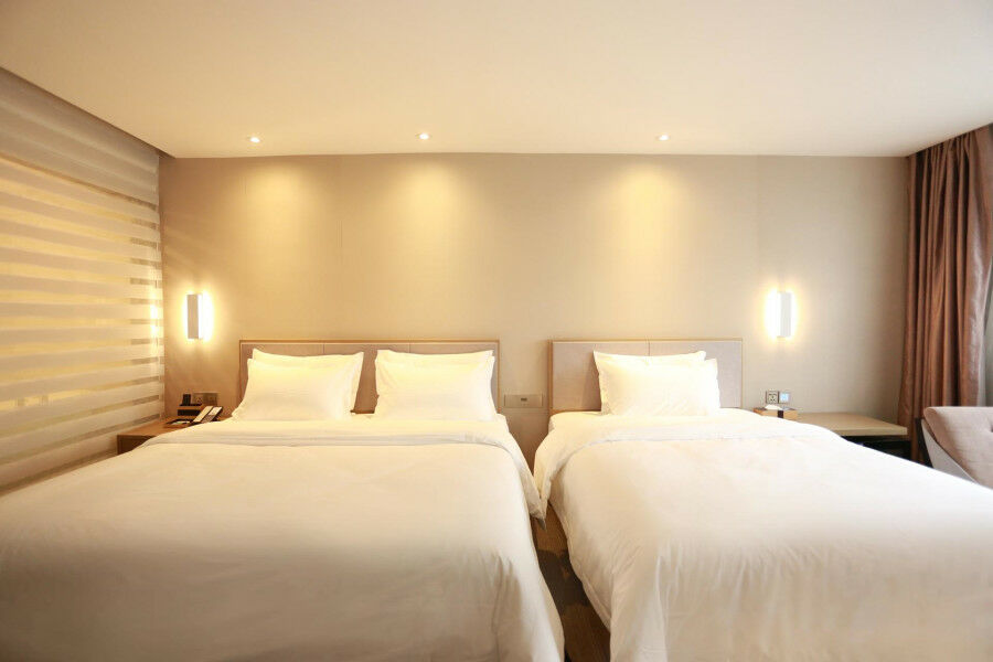 Lavande Hotel Baogang Avenue Guangbai Xinyi Branch Guangzhou Exteriör bild