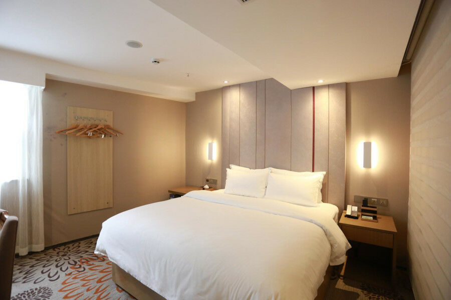 Lavande Hotel Baogang Avenue Guangbai Xinyi Branch Guangzhou Exteriör bild