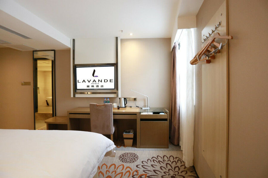 Lavande Hotel Baogang Avenue Guangbai Xinyi Branch Guangzhou Exteriör bild