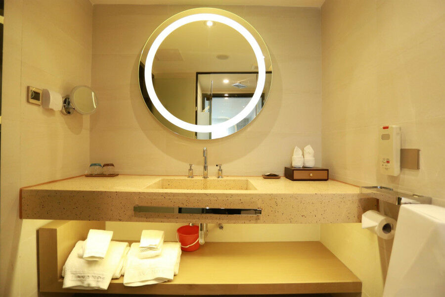 Lavande Hotel Baogang Avenue Guangbai Xinyi Branch Guangzhou Exteriör bild