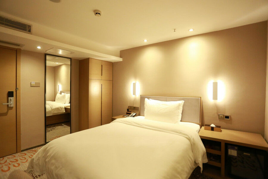Lavande Hotel Baogang Avenue Guangbai Xinyi Branch Guangzhou Exteriör bild