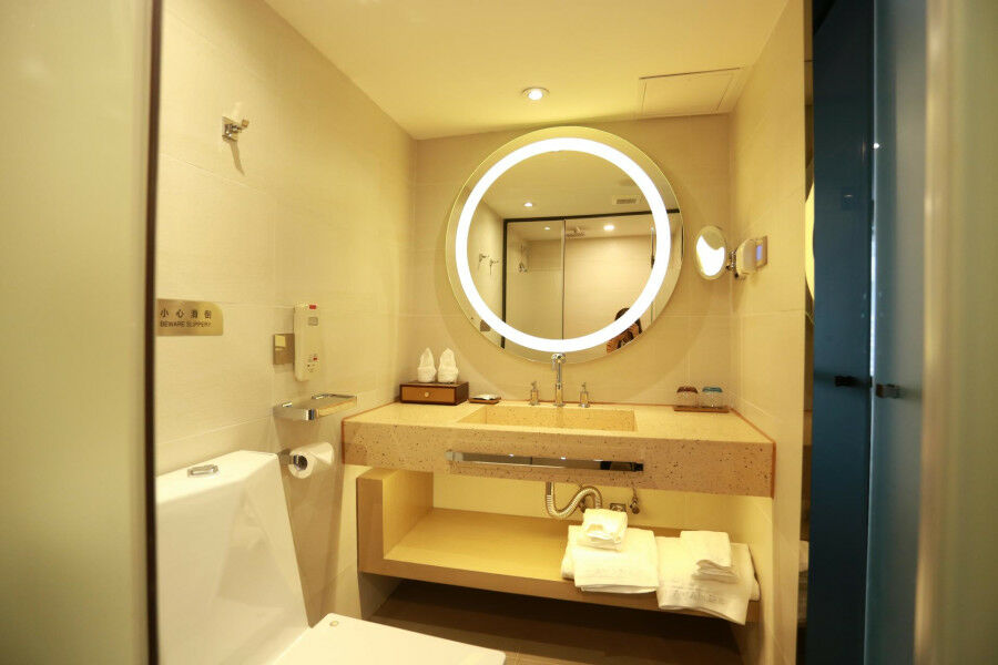 Lavande Hotel Baogang Avenue Guangbai Xinyi Branch Guangzhou Exteriör bild